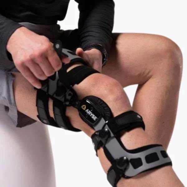 Metforce OA Adjustable Hinged Knee Brace - Image 2